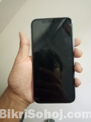 I Phone 11